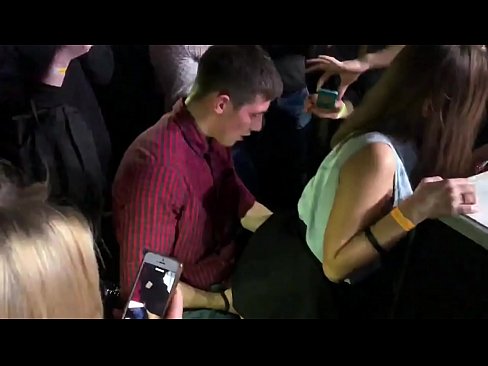 ❤️ Isondo sangempela kwi-nightclub yaseRashiya. Intombazana yaseRashiya eneminyaka eli-18 ubudala kwi-anus kunye ne-vagina yangena kwi-nightclub kwi-xh.pornhdvideos.ru ☑